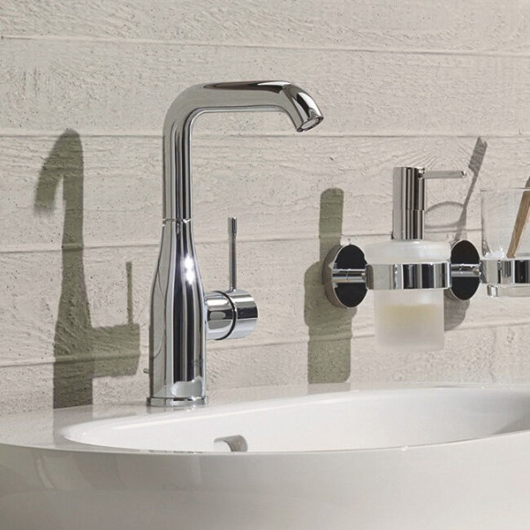 Змішувач для умивальника Grohe Essence, одноважільний, хром (32628001)